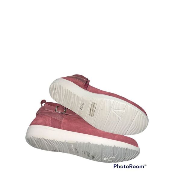 ✨Vionic Water Repellent Suede Ankle Boots - Romy✨ - Picture 5 of 7